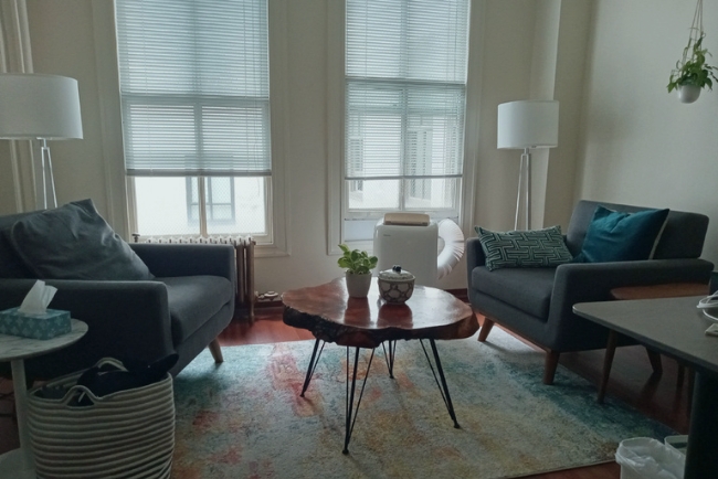 vancouver-counsellling-office-10-650×434